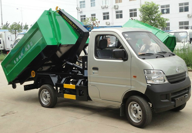 ���峤�������жʽ������